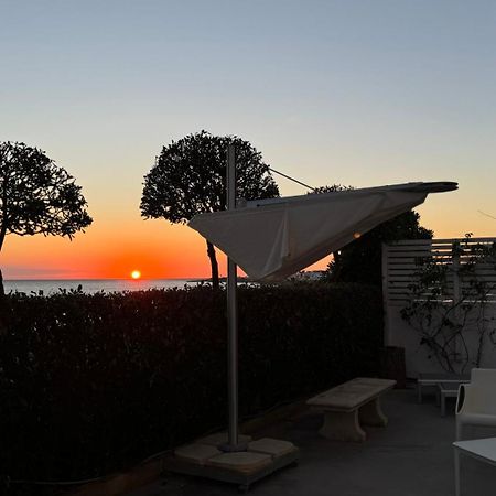 Sunset Bay Panzió Torre Suda Kültér fotó